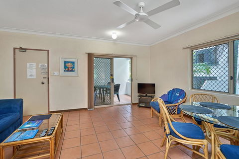 Royal Palm Villas - Tourism Noosa 3