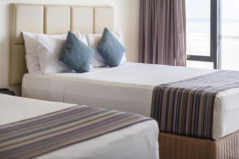Rydges Esplanade Resort Cairns - Tourism Noosa 3