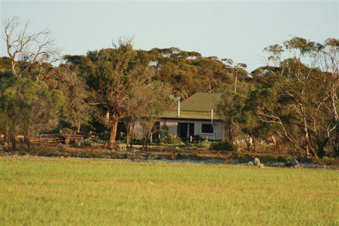 Sandalmere Cottage - Tourism Noosa 1