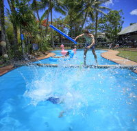 Scotty's Mission Beach YHA - Tourism Noosa