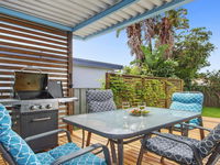 Sea Shack - renovated 1950's beach house