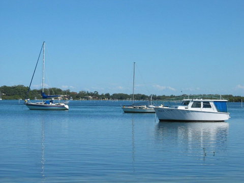 Seachange Apartment 1 - Tourism Noosa 1