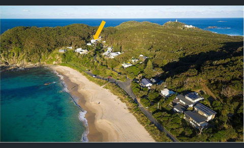 Seal Rocks Beach House ....Sugarloaf - Tourism Noosa 1