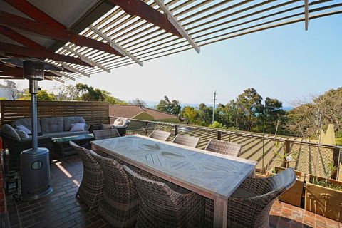 Seavista 2 - Tourism Noosa 1