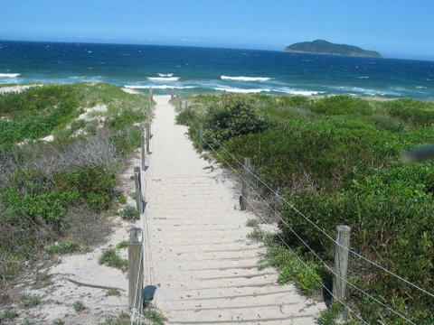 Serendipity Townhouse - Tourism Noosa 3
