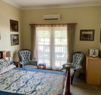 Settlers Hotel York - Tourism Noosa