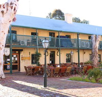 Settlers House - Tourism Noosa