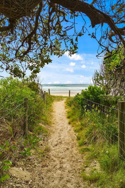 Shoreline Nine Penthouse With Ocean Views - Tourism Noosa 3