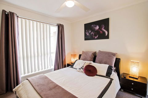 Sleepy Shackell - Echuca Moama Holiday Accommodation - Tourism Noosa 0