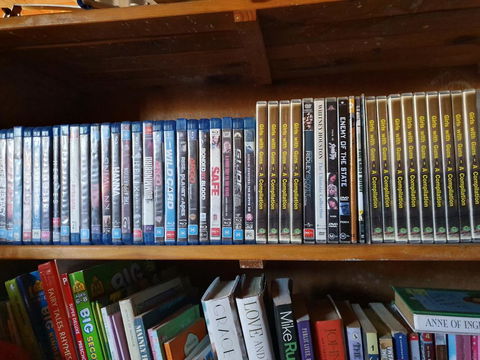 Smoko Shed - Tourism Noosa 3