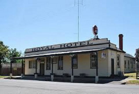 Snake Valley Hotel - Tourism Noosa 2
