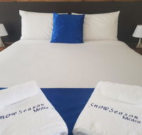 Snow Season Motor Inn - Tourism Noosa