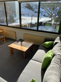 Snow Ski Apartments 11