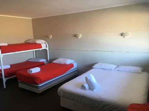 Snowy Mountains Resort And Function Centre - Tourism Noosa 1