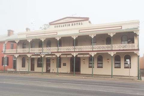 Southern Railway Hotel - Tourism Noosa 1
