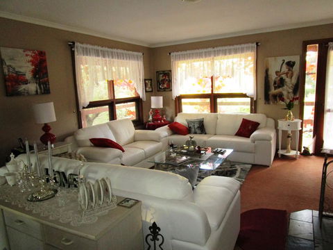Southern Vales Bed & Breakfast - Tourism Noosa 2