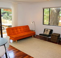 Spacious Apartment in Lane Cove Near CBD