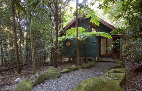 Springbrook Lyrebird Retreat - Tourism Noosa 1