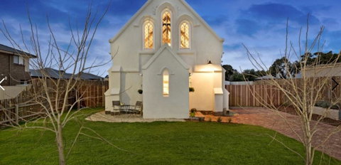 St James Converted Church - Tourism Noosa 0