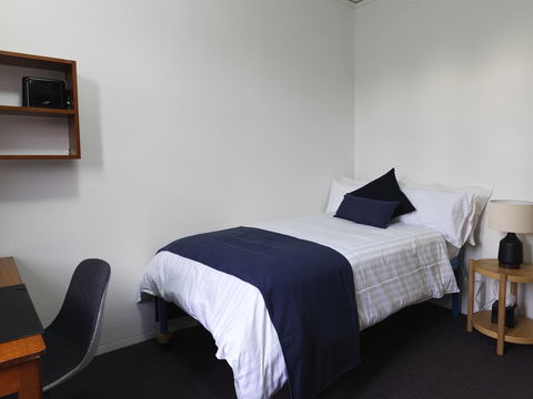 St Paul's Serviced Accommodation - Tourism Noosa 3