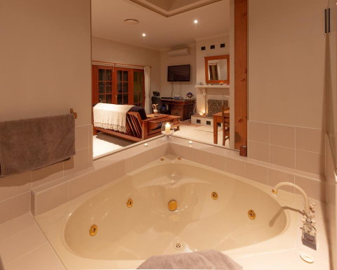 Strathearn Park Lodge - Tourism Noosa 2