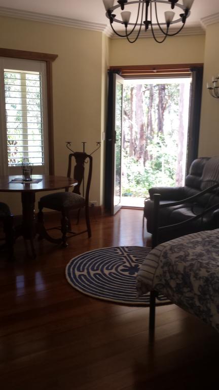 Stringybark Hills Retreat - Tourism Noosa 3