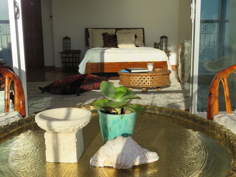 Studio Marrakech - Tourism Noosa 1