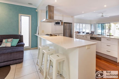 Stunning Waterfront Home With Pool - Sylvan Beach Esp, Bellara - Tourism Noosa 3