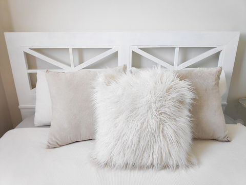 Stylish Liverpool 2Bed 2Bath Apartment -Skyline Views! -Masks Provided - Tourism Noosa 1