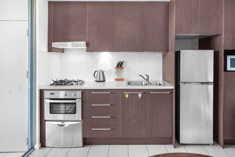 Stylish Split Level Apartment 13 Minutes From City - Tourism Noosa 3