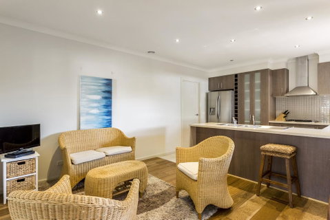 Summer Breeze - Tourism Noosa 1