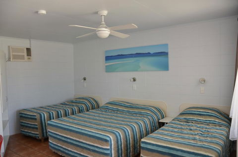 Sunburst Motel - Tourism Noosa 2
