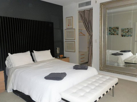 Sun, Sand, Sea And Salty Kisses Cottesloe Beach House - Tourism Noosa 2