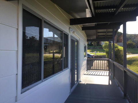 Sunnyside Holiday Home - Tourism Noosa 2