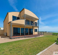 Sunset Cove Beach House - Tourism Noosa