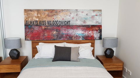 Supercar Fan's Dream - Track Side Apartment #1 - Tourism Noosa 3