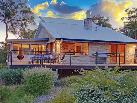 Sydney View - 70km From Sydney, 1000km From Care! - Tourism Noosa 1