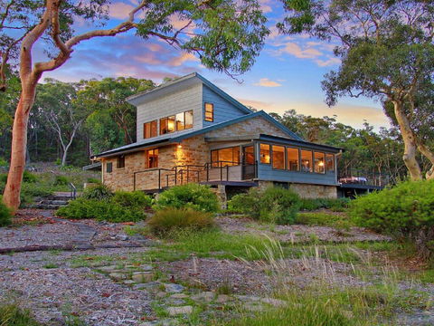 Sydney View - 70km From Sydney, 1000km From Care! - Tourism Noosa 0