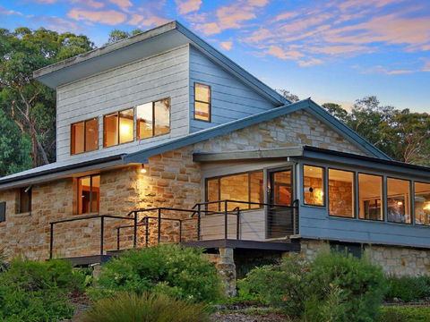 Sydney View - 70km From Sydney, 1000km From Care! - Tourism Noosa 2