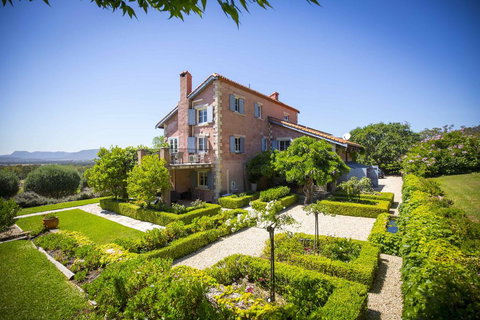 Talits Vineyard Estate - Tourism Noosa 0