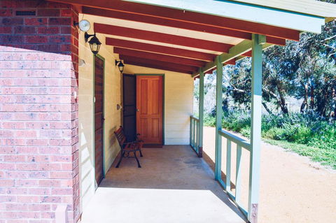 Tamu Barossa - Tourism Noosa 1