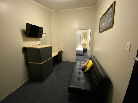 Taree Motor Inn - Tourism Noosa 2