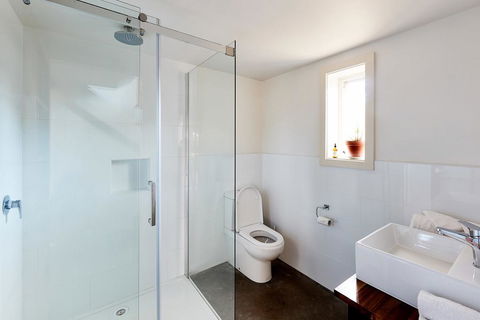 Tarndwarncoort - Farmer's Cottage - Tourism Noosa 2