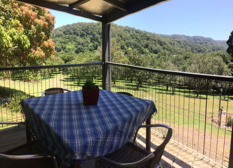 Terania Creek Farmstay - Tourism Noosa 0