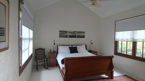 The Barn - Tourism Noosa 1