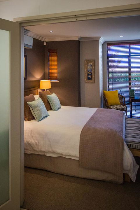 The Beach House At Bayside - Tourism Noosa 3