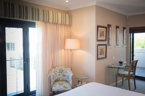 The Beach House At Bayside - Tourism Noosa 2