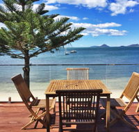 The Beach House' 169 Soldiers Point Road - right on the waterfront - Tourism Noosa