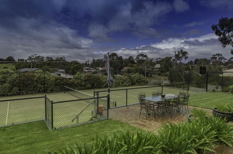 South Arm Luxury Loft - Tourism Noosa 3
