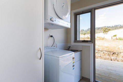 Catherine Lodge Farm Gate Cottages - Tourism Noosa 11